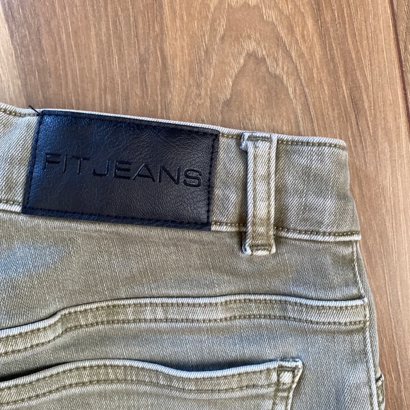 Fitjeans Pastel Flared - Khaki - Picture 7 of 9